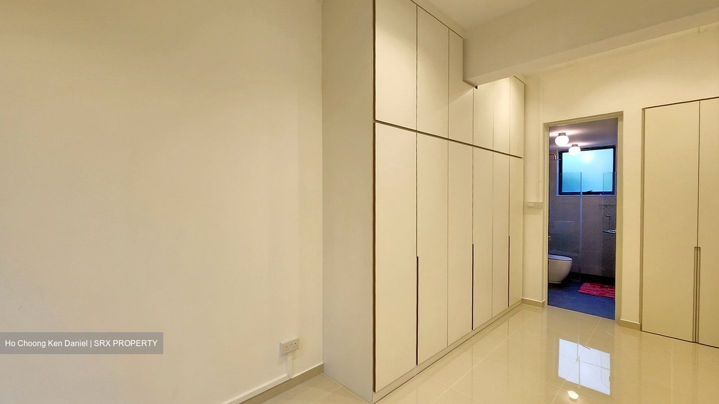 Pebble Bay (D15), Condominium #632507271